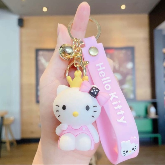 Hello Kitty keychain - Picture 2 of 2
